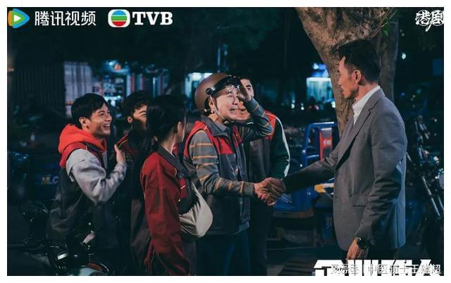 走的电视剧好评如潮看点十足熬夜追不够看j9九游会真人第一品牌分享一部低开高(图4)