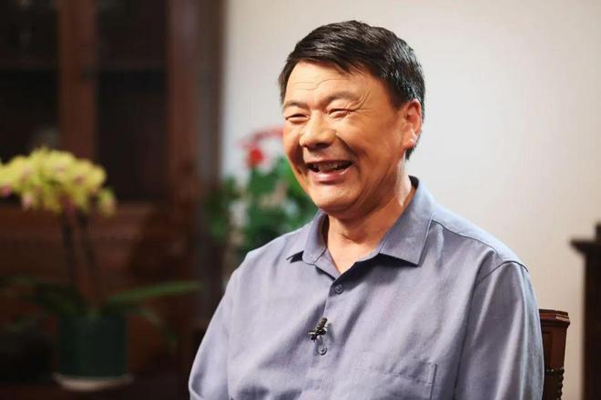 世界将与多位著名诗人连线访谈九游会我们时代的诗生活 诗词(图3)
