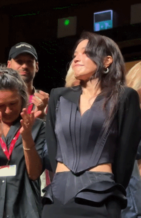 舒淇营业太频繁被质疑是“高仿号”j9九游