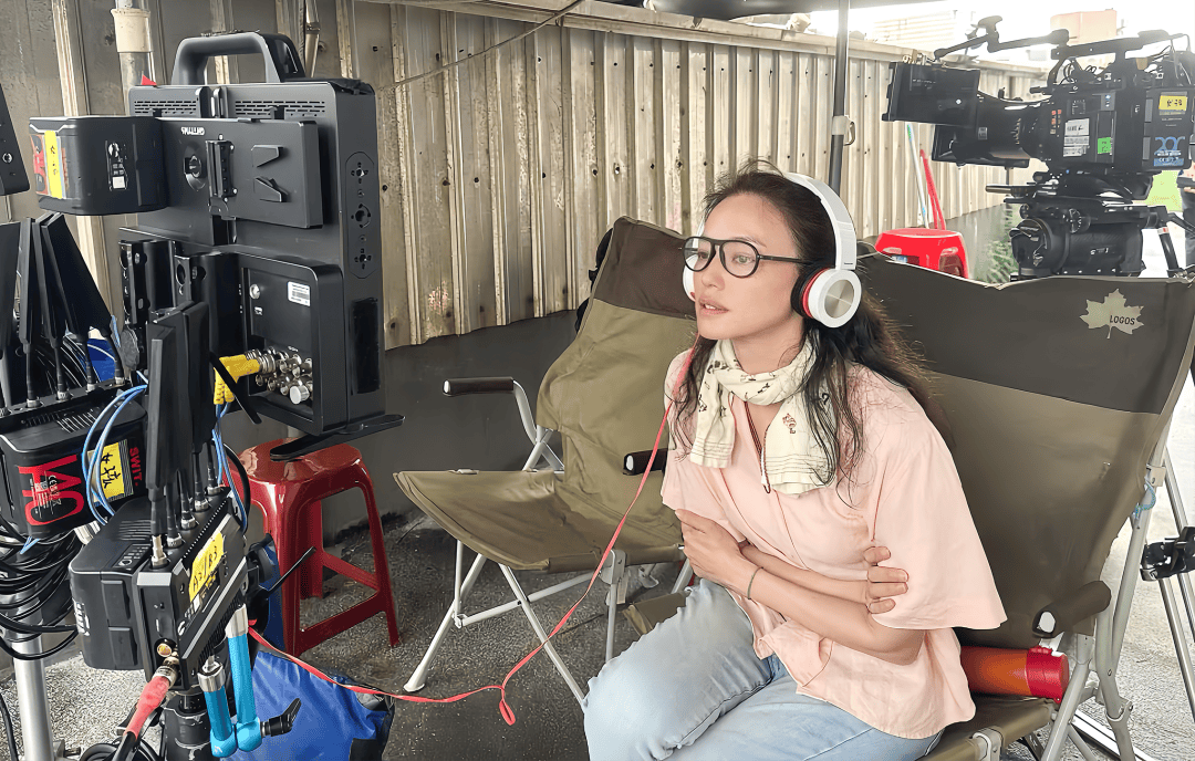 舒淇营业太频繁被质疑是“高仿号”j9九游真人游戏第一平台起猛了(图20) 舒淇营业太频繁被质疑是“高仿号”j9九游真人游戏第一平台起猛了(图20)